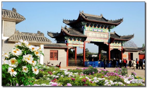 棺材、情趣内衣、小提琴……中国超猛小镇横扫全世界!