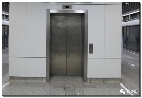 棺材、情趣内衣、小提琴……中国超猛小镇横扫全世界!