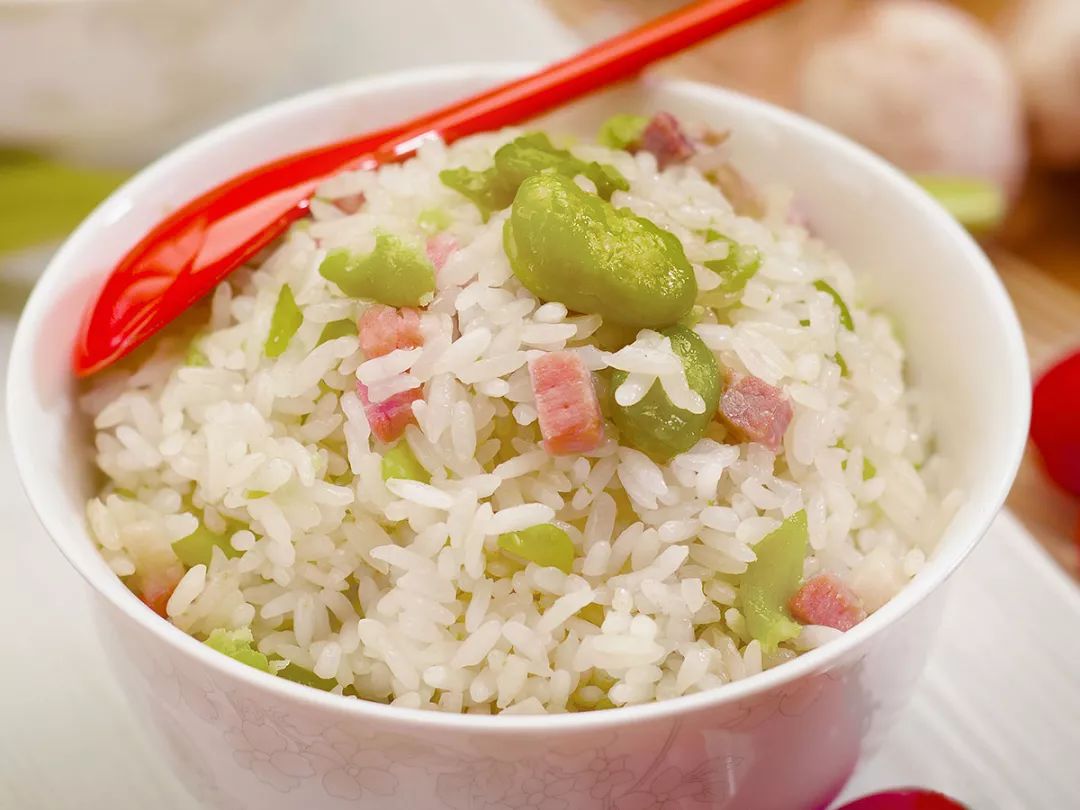 嫩蚕豆不带壳怎么吃,嫩蚕豆什么时候吃