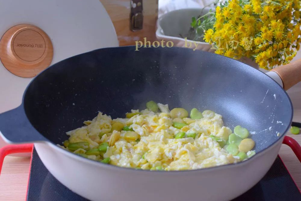 嫩蚕豆不带壳怎么吃,嫩蚕豆什么时候吃