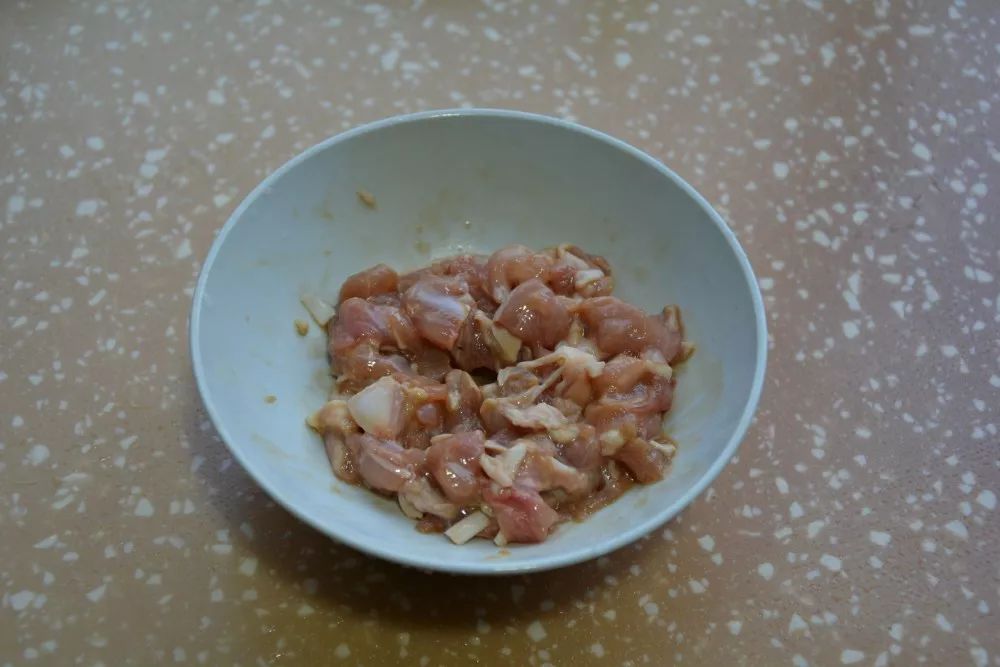 嫩蚕豆不带壳怎么吃,嫩蚕豆什么时候吃