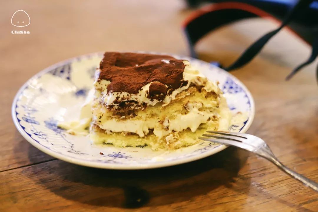 什么牌子的提拉米苏不腻,成都提拉米苏真实测评