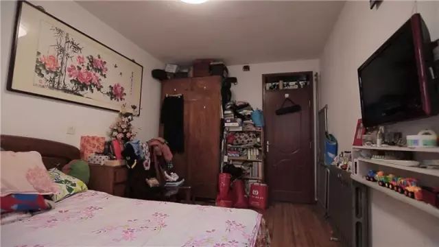 他用14天改造6口之家，只为给她一线生机！