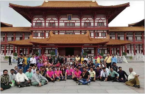 又一直销巨头出事,10亿“宫殿”被曝光!