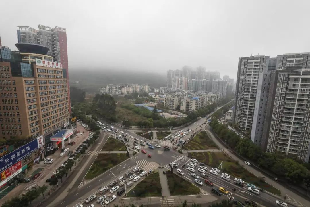 兴义市思源实验学校全景,兴义思源实验学校成长的摇篮