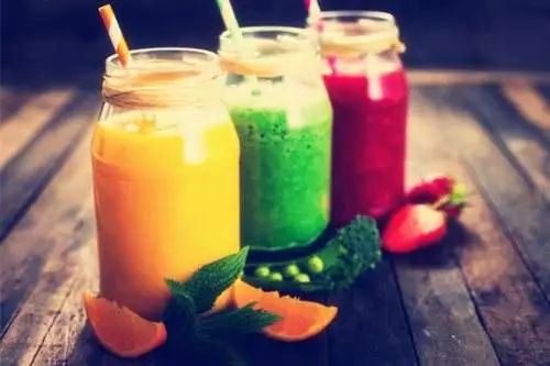 16岁男孩痛风吃海鲜,不喝酒不吃海鲜怎么还会痛风