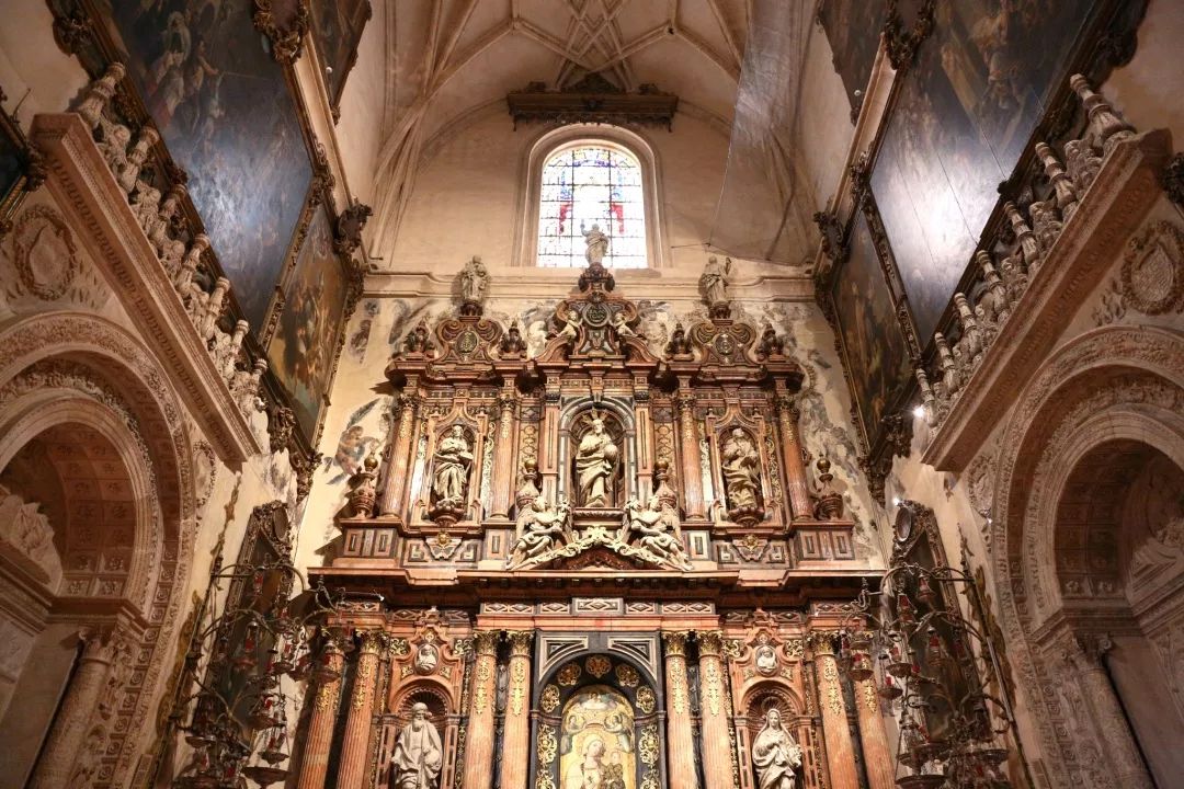 巴黎圣母院世界级的文化瑰宝,东方巴黎圣母院圣心大教堂