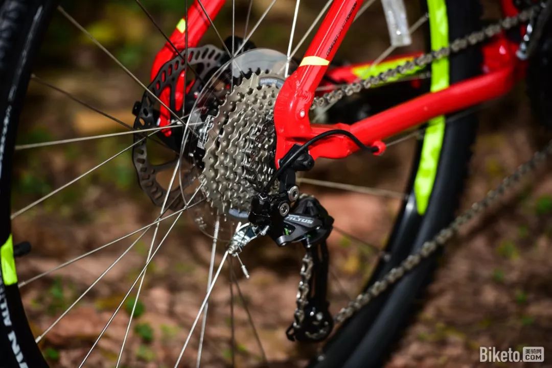 迪卡侬rockriderst500,迪卡侬rockrider500山地车