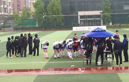 不忘初心,砥砺前行——我校足球队在北京市中小学生校园足球联赛(初中男子B组)获得冠军