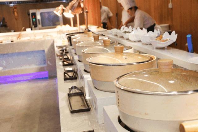 海鲜随便吃…还奖100块？遇上哈尔滨这家新店开业，减肥*党**哭了