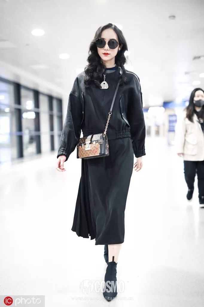 杨幂再次带火最新单品,杨幂最近带货