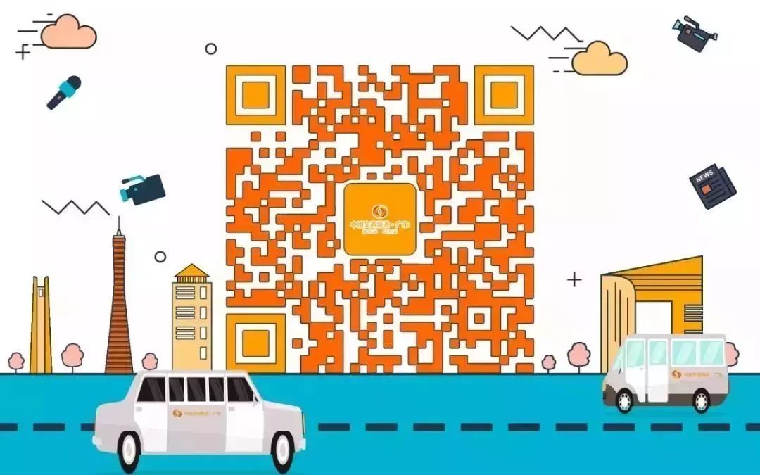 轿车失控撞飞多人,可怕小轿车突然失控撞飞路边行人