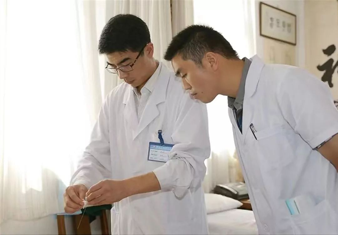 【三晋英才】系列报道|青年优秀人才——针灸二科李玉东