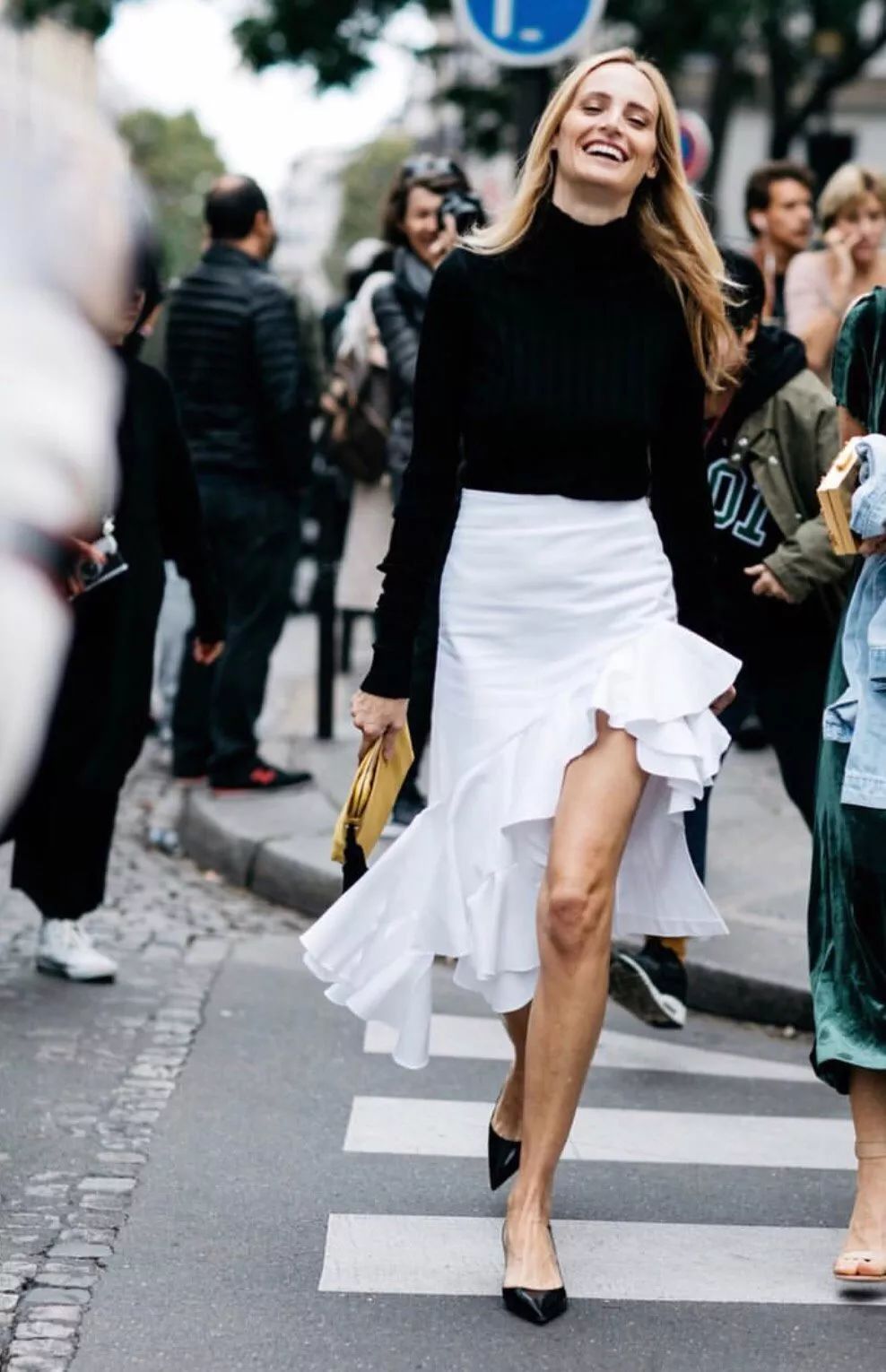 夏天没有刻意减肥瘦了十斤,学会3个穿衣小技巧看上去瘦十斤