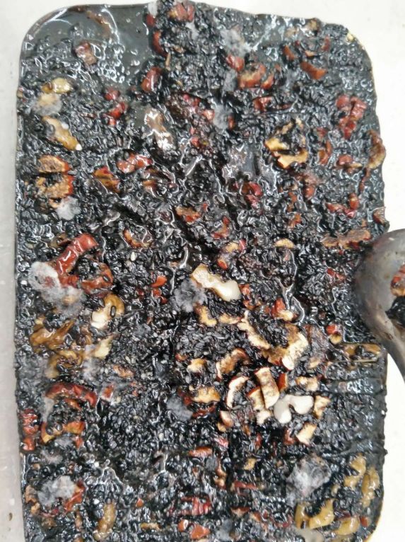 恶心!阿胶买来一个月就变成这样!南昌益丰大药房说……