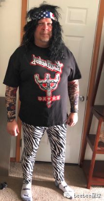 阿里速卖通上的纹身袖套在国外炸了,傻老外的买家秀简直令人入魔