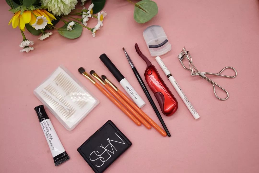 单眼皮内双显眼大的眼妆教程,单眼皮内双眼妆萌新教程