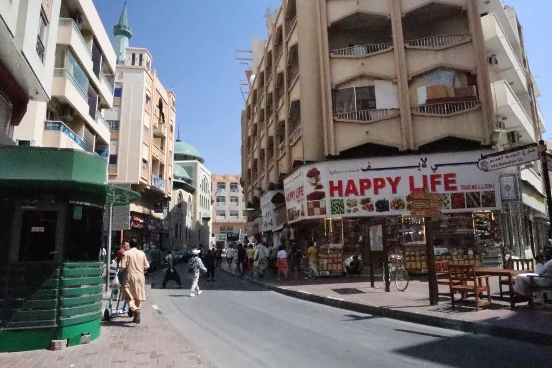 迪拜可以带回来的东西,去迪拜最好带什么礼物回来呢