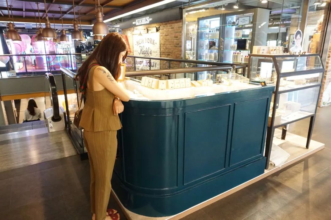 泰国曼谷有哪些值得买的衣服,泰国有哪些潮牌店