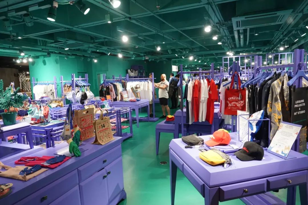 泰国曼谷有哪些值得买的衣服,泰国有哪些潮牌店