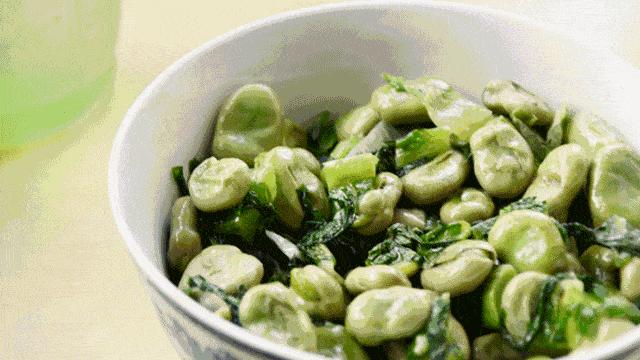 4岁男孩吃了两口它，险些丧命！目前正大量上市...