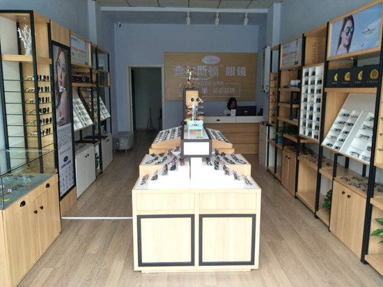查尔斯顿眼镜淮滨店,查尔斯顿眼镜店抖音团购