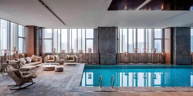 看魔都全景的酒店,看魔都三件套的酒店