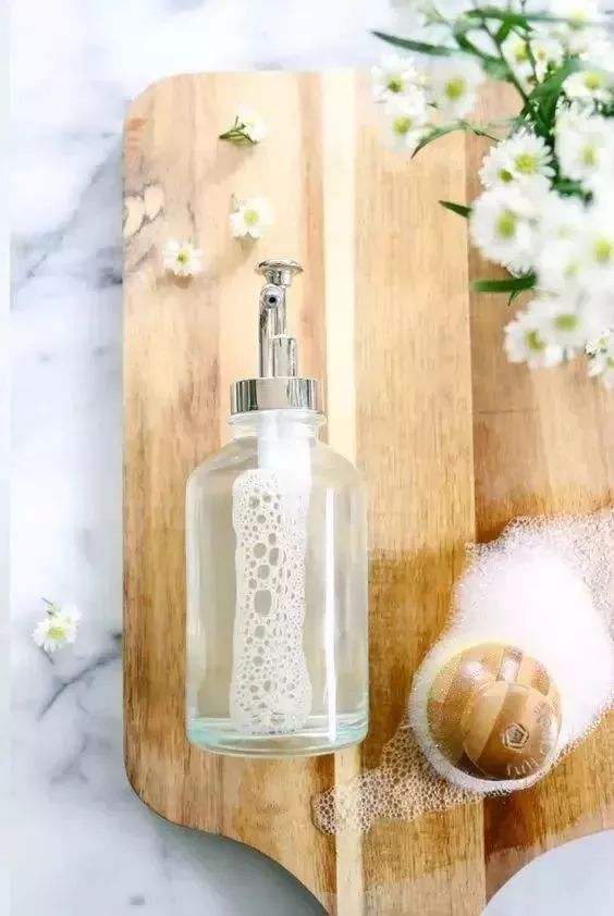 家里总有“小强”作祟怎么办?来学学这几个小妙招