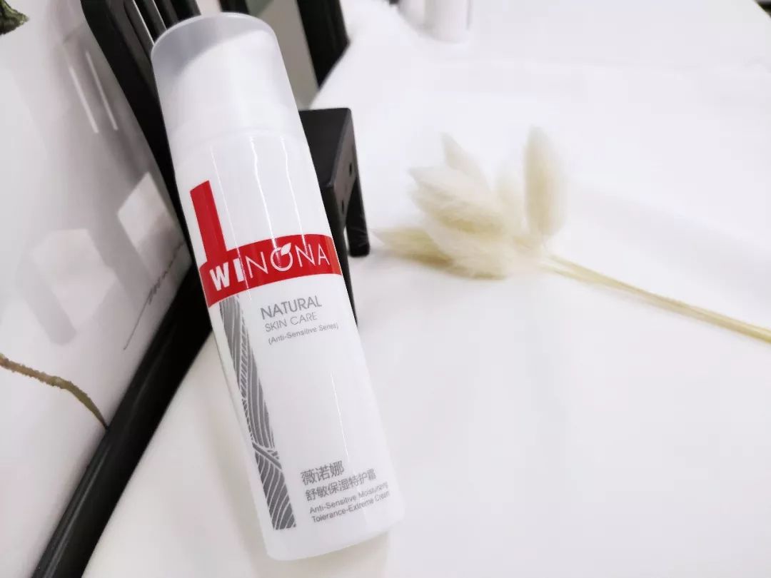 手动捂脸.JPEG：这是直男推荐的女生产品种草文