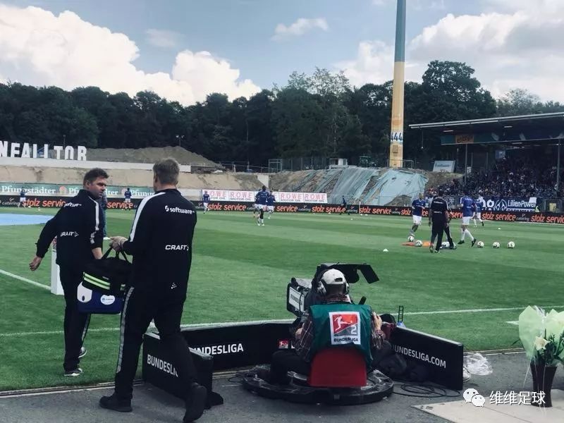 黑娃教练深受厚爱,黑娃教练