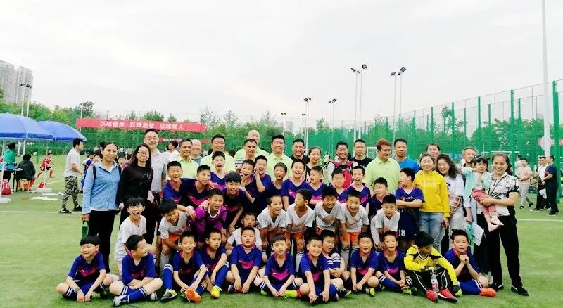 追风少女足球挑战赛,硚口区校园足球联赛2024