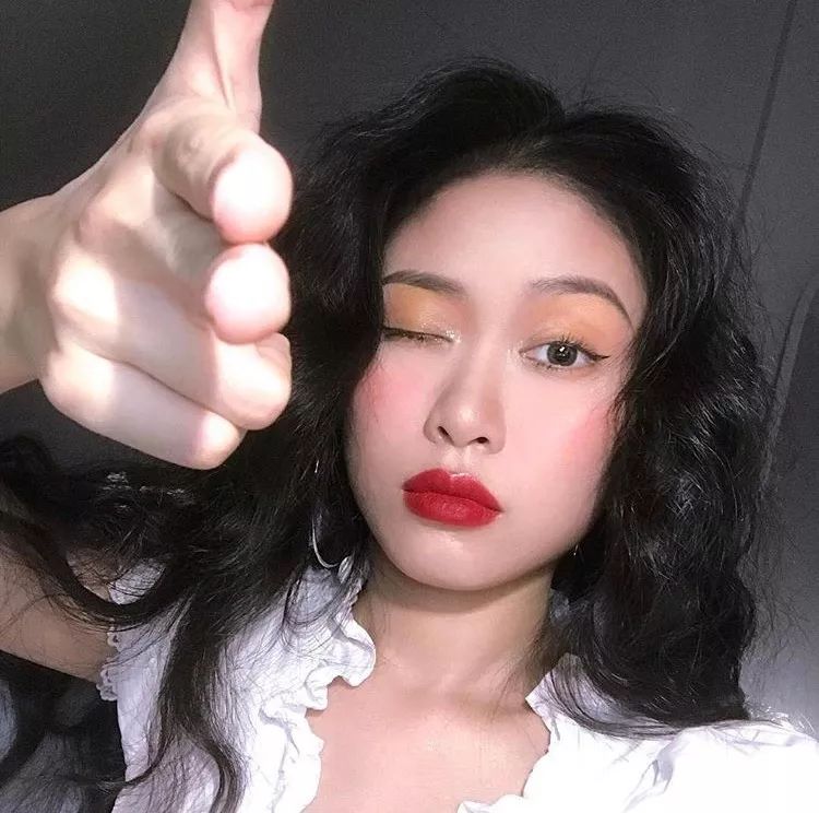 保姆拍照pose教程,保姆级拍照姿势很火