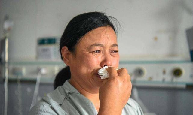 放屁太多确诊肠癌,女子总是放屁患上肠癌晚期