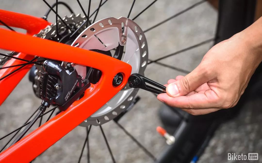 madonesl6公路车评测,trekmadonesl6好骑吗