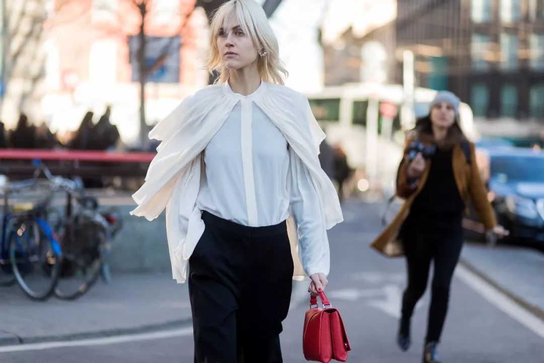 短装气质雪纺衫,雪纺衫靓丽大方又舒适凉爽