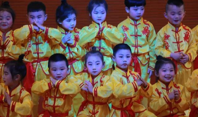 五山幼儿园六一汇演直播,甘寨中心幼儿园六一汇演