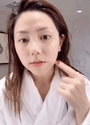 邓紫棋保湿面膜,邓紫棋用凡士林面膜好用吗