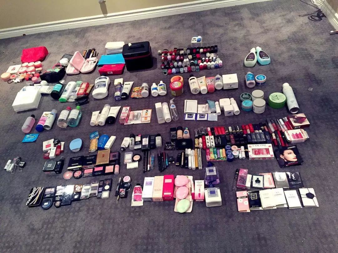 暴晒一天竟变白了?!这款男人最爱的“隐身”黑科技,防晒护肤一瓶搞定,让你秒变小鲜肉