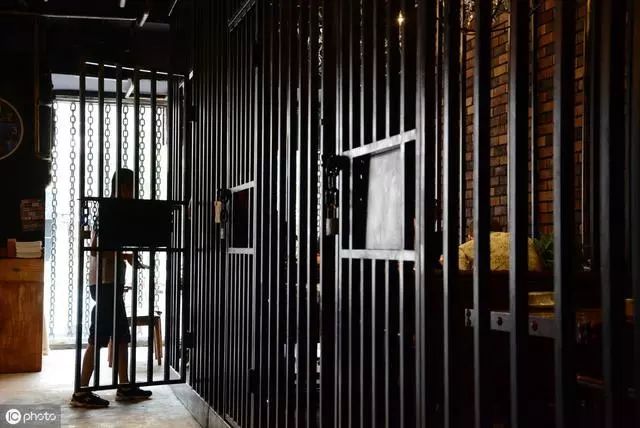 刘晓庆监狱生活揭秘,刘晓庆在秦城监狱度过多少天