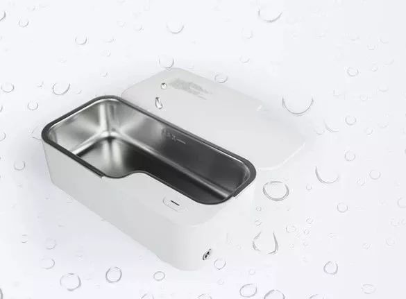 眼镜真正的清洁方式,眼镜总是脏脏的擦不干净