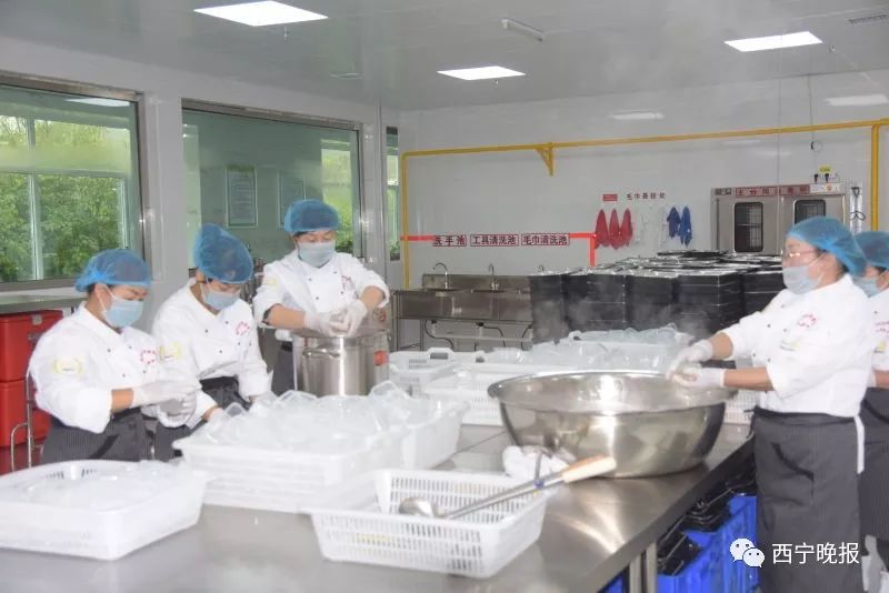 西宁城中区爱老幸福食堂地址,西宁城西区爱老幸福食堂中央厨房