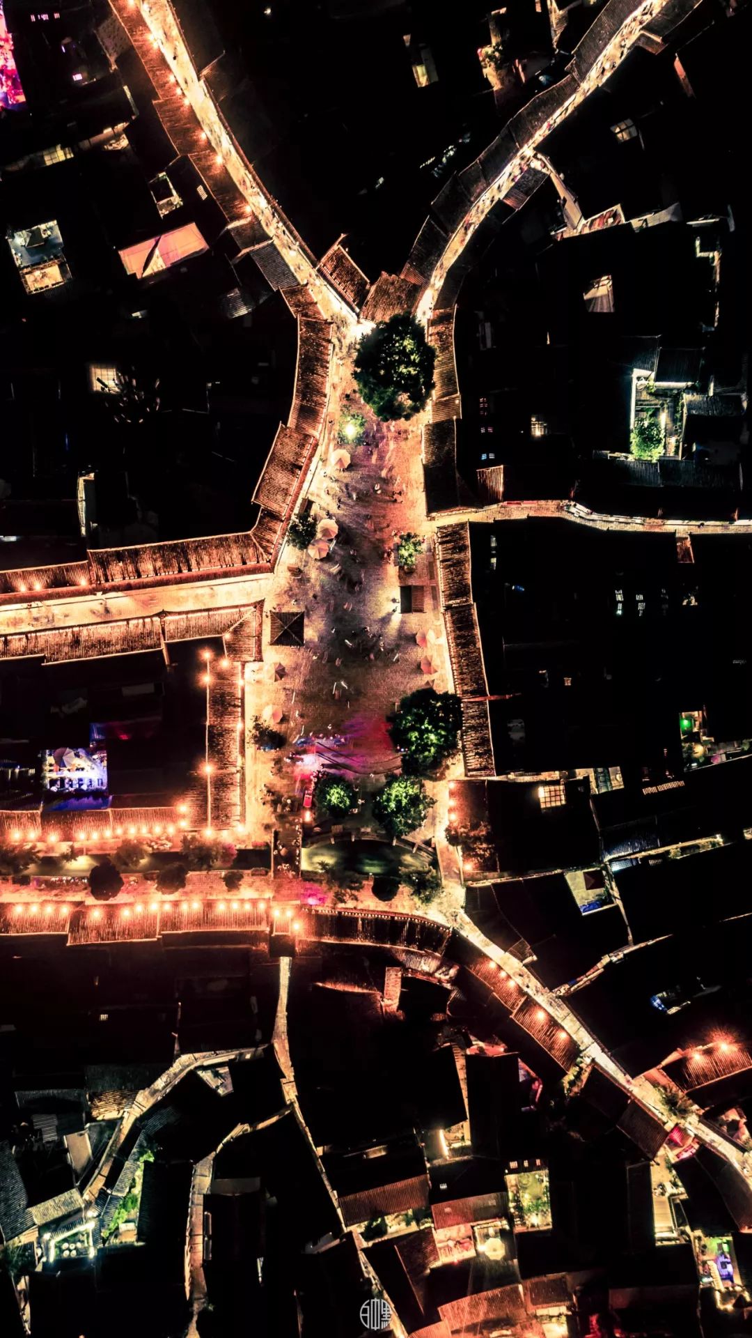 「荐读」朋友圈消失两年，他独自航拍中国，照片惊艳世界