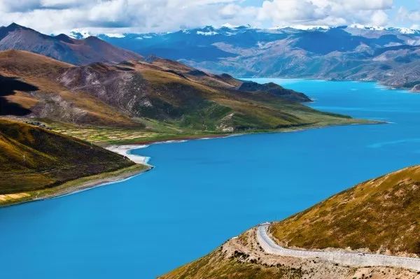 吓人!11岁男孩在家中玩耍,竟将一根4.5厘米长缝衣针塞入*体下**