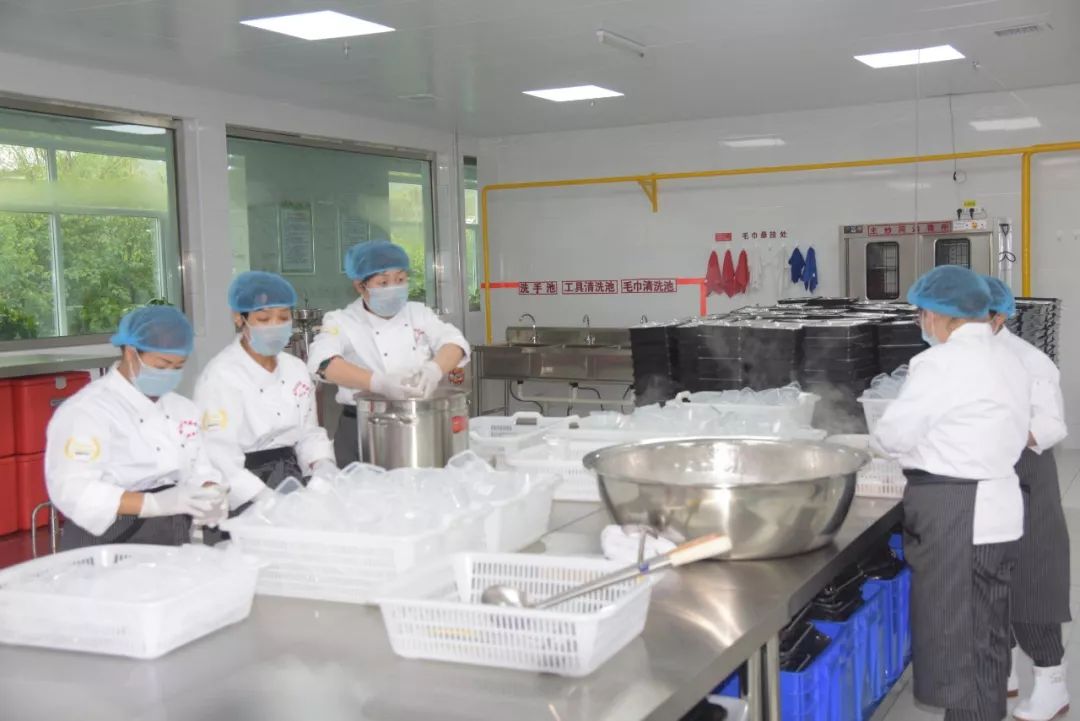 西宁爱老幸福食堂暖胃又暖心,西宁城北区爱老幸福食堂在哪里