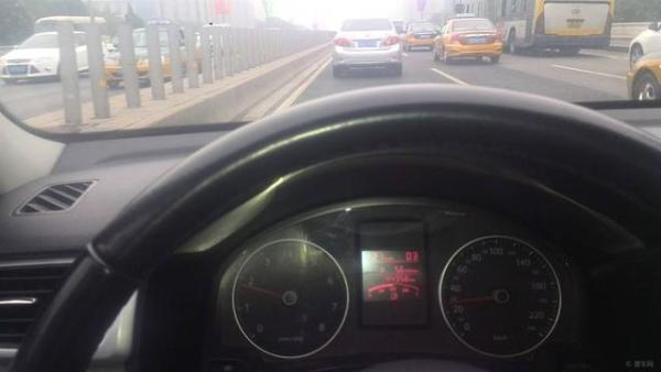 你不知道的开车省油小诀窍涨知识,教你开车几个省油妙招