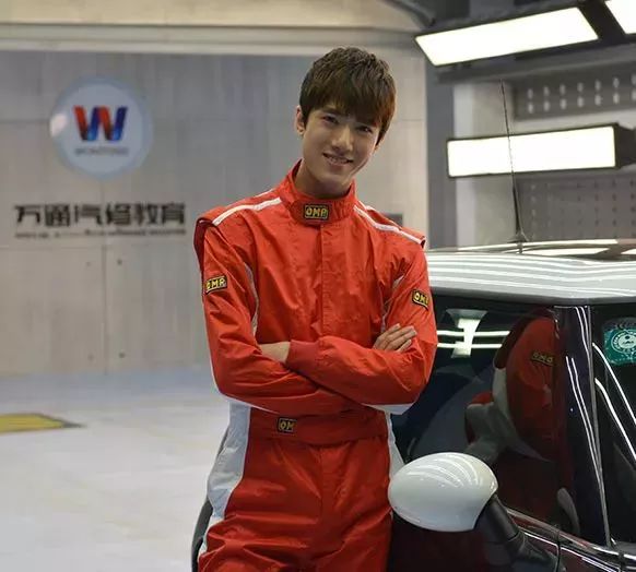 一年厨师培训班有多少钱,新东方烹饪学校培训班费用