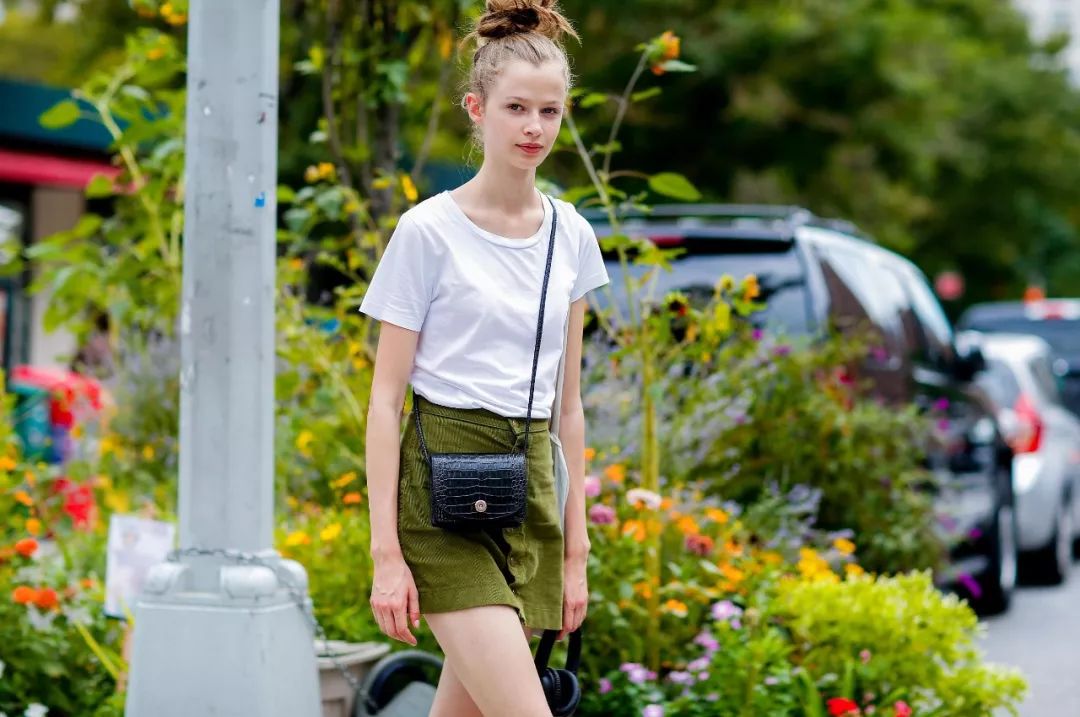 天气冷了什么面料又透气又暖和,穿上很凉爽的布料