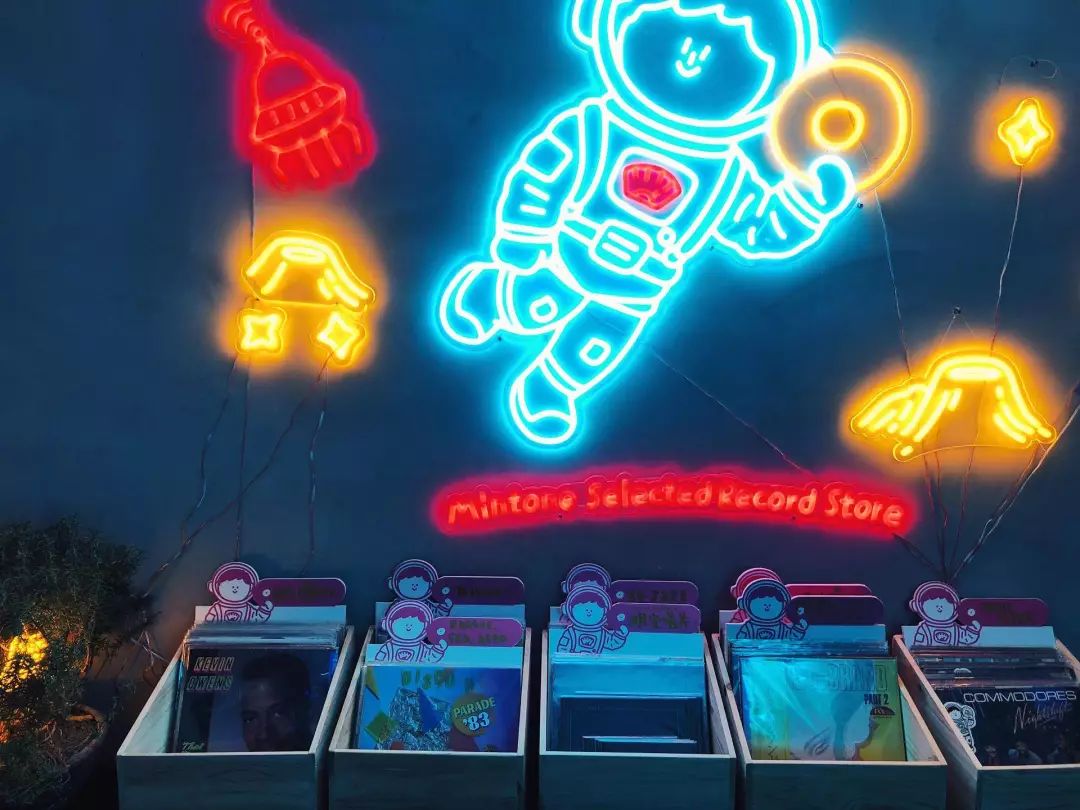 当代年轻人开房规定,年轻人开房规定