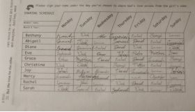 *兽禽**!12岁的女孩们每晚被不同的男人性侵,还排轮班表!