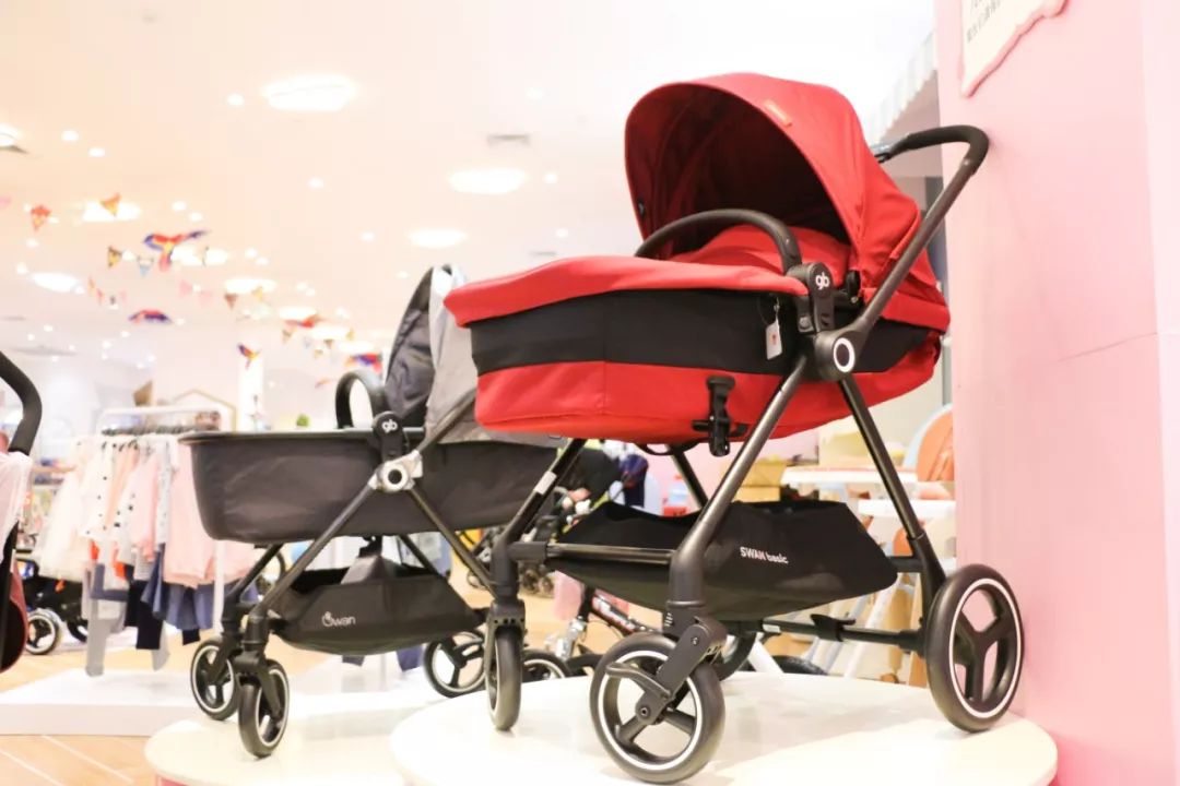 狂欢吗？全场6折！夏天的超低价特供品丨《蜘蛛侠》首映免费看